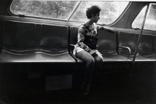 008_garry-winogrand_theredlist.png